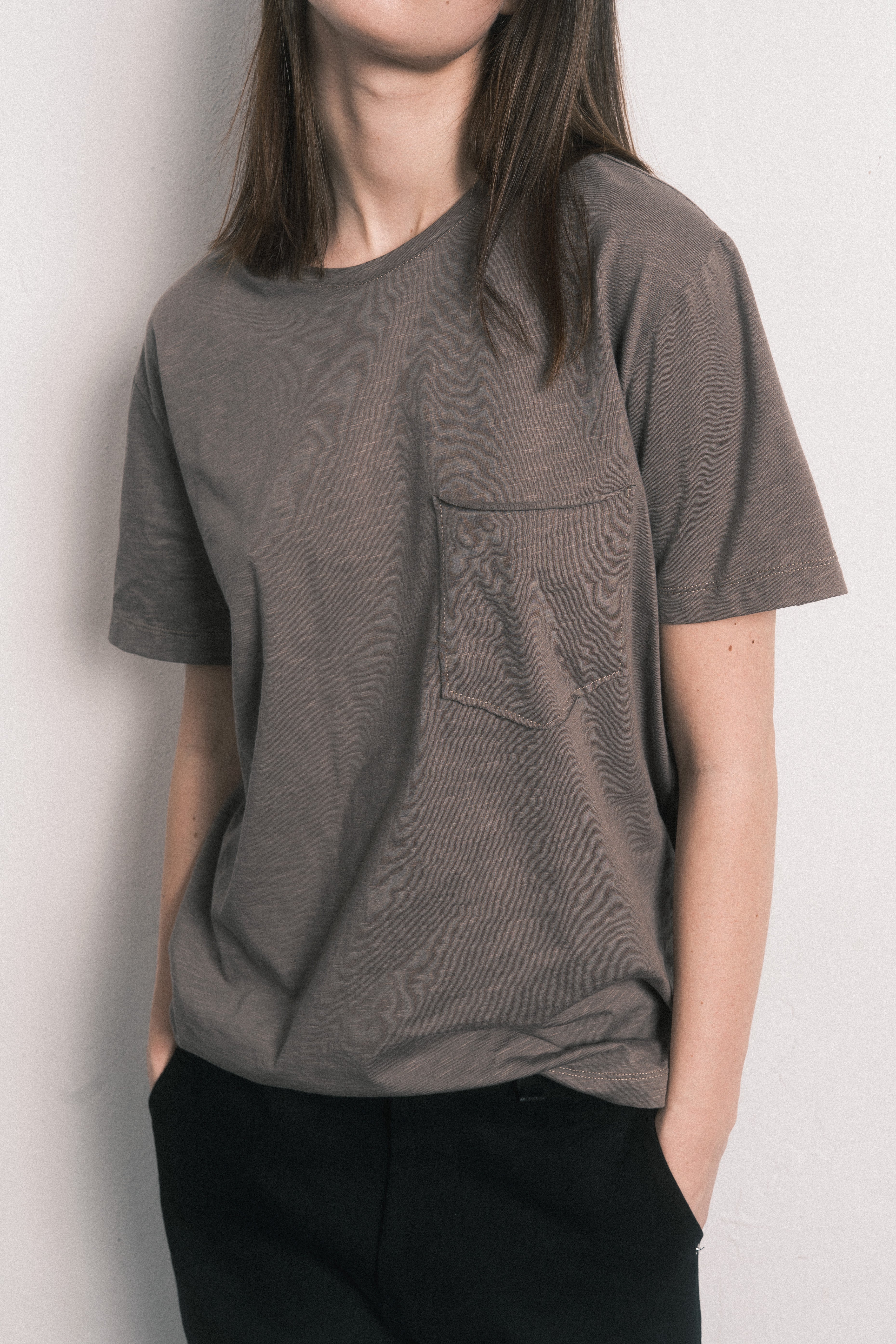 Pocket Tee - Earth Beige
