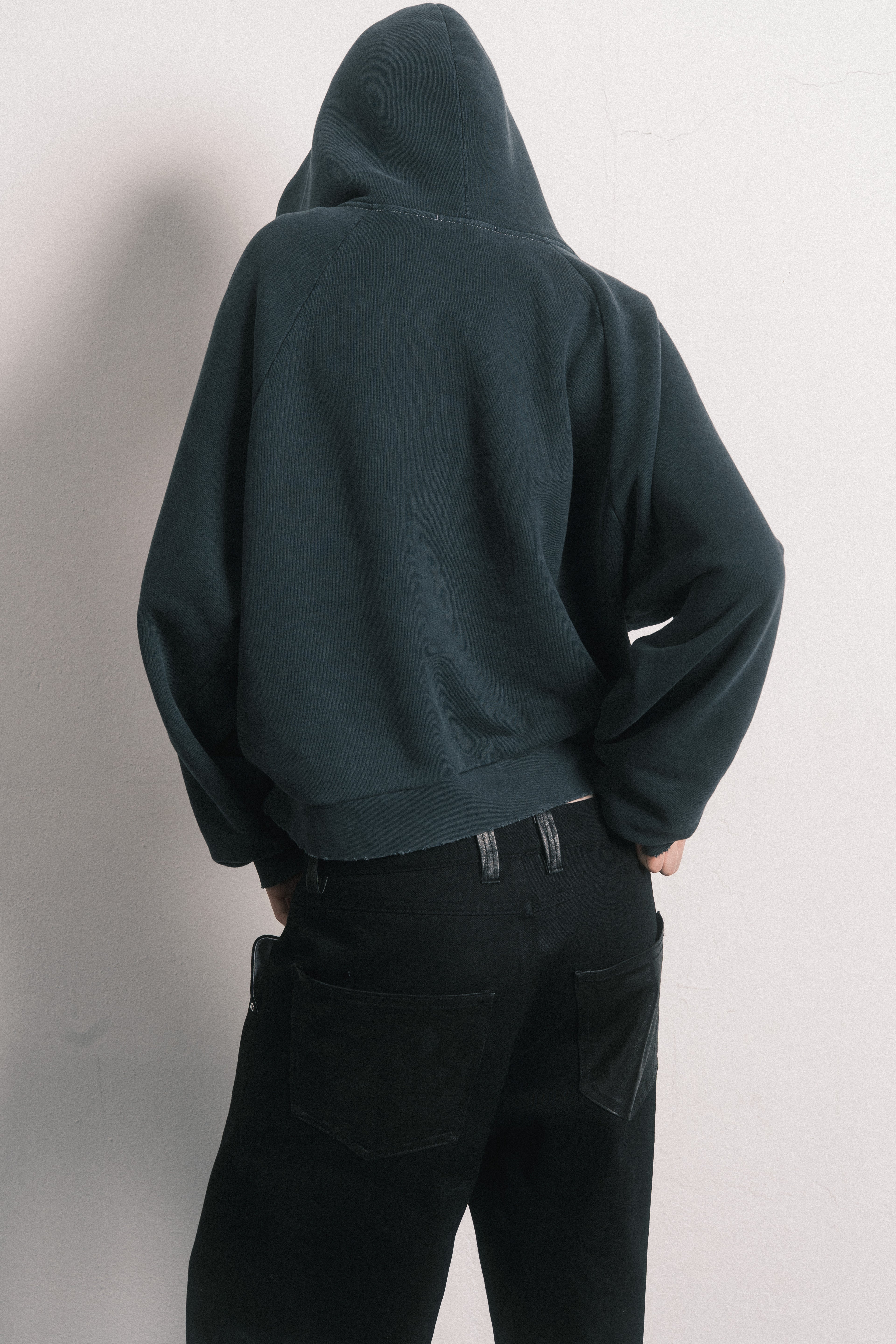 Convenient Zip Hoodie