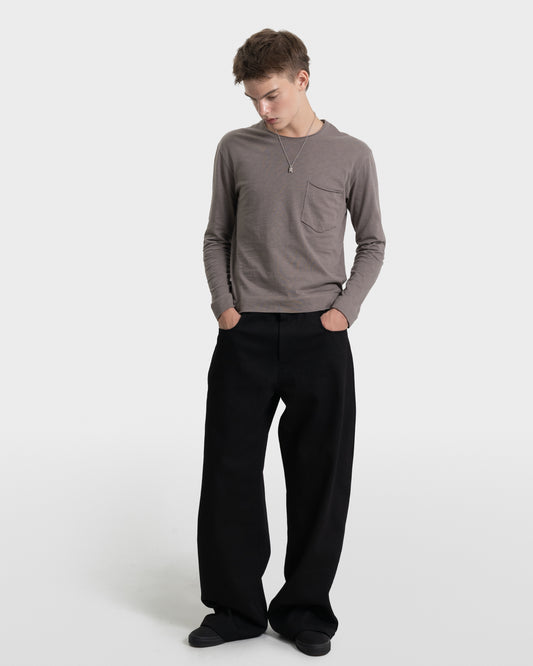 EVERYDAY RAW DENIM in midnight black